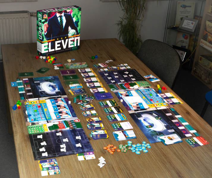 Eleven: Football Manager Board Game